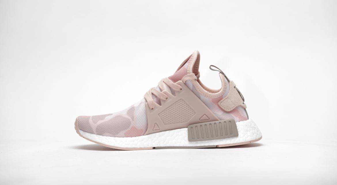 Adidas nmd xr1 womens pink camo best sale